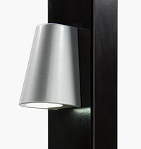 Купить Элегантное LED-освещение Locinox (Бельгия) TRICONE для ворот, цвета zilver и 9005 (черный) в Феодосии